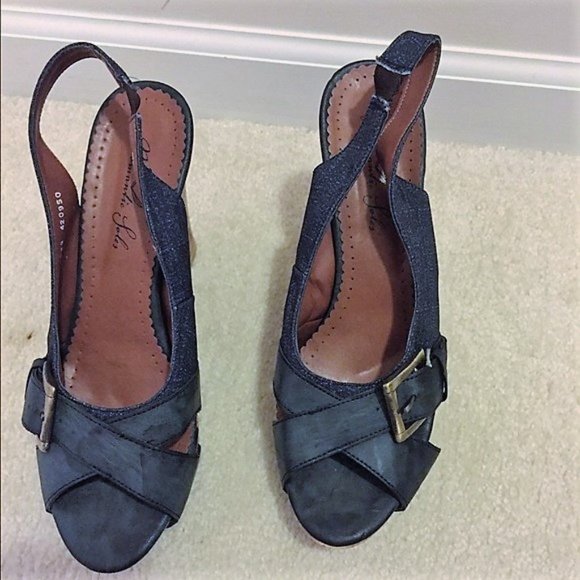 SZ 8 Romantic Soles Denim Wedge Shoes